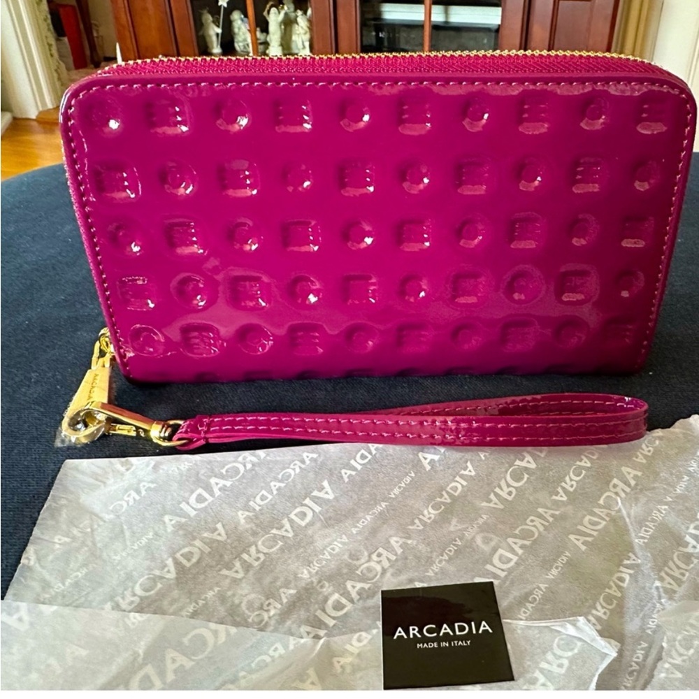 Arcadia Fuchsia Embossed Wallet